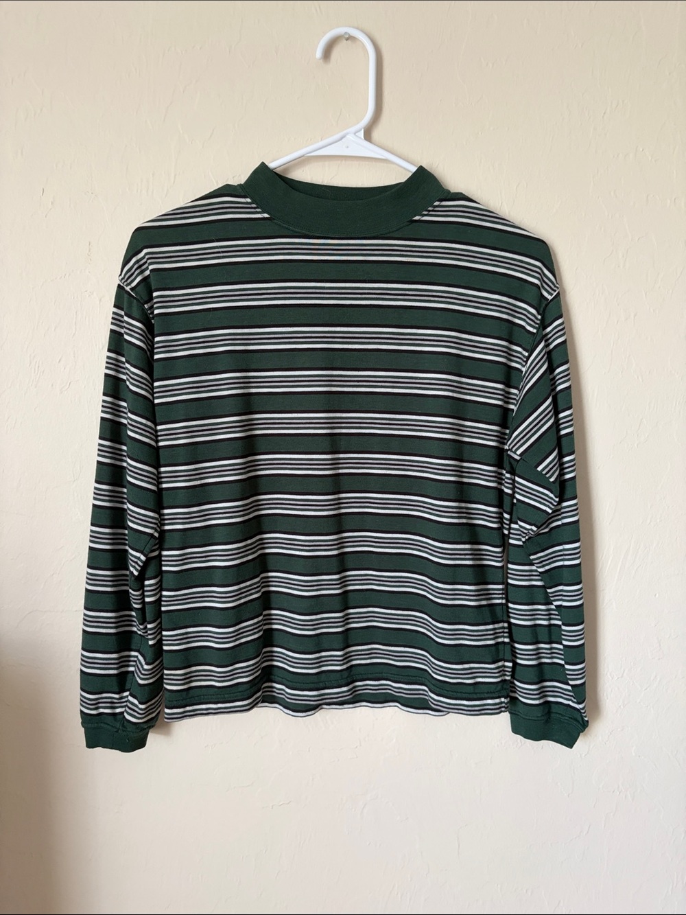 Striped Long-Sleeve Crewneck Shirt - Dark Green